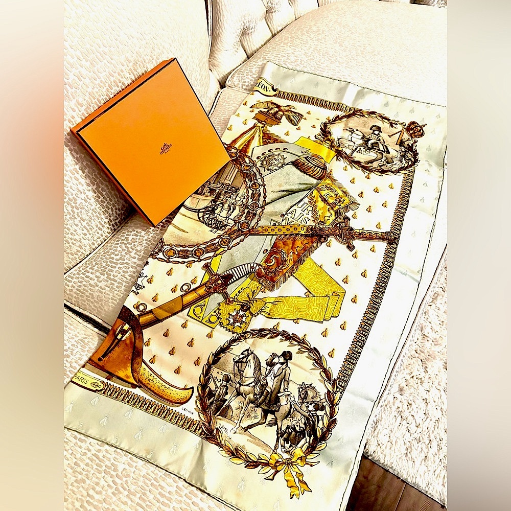 HERMES Vintage Napoleon Carre Silk Scarf